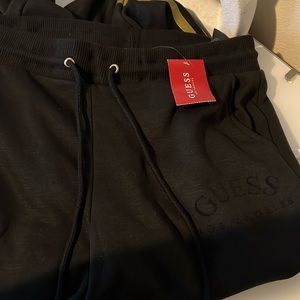 Guess set sweat pants and hoodie